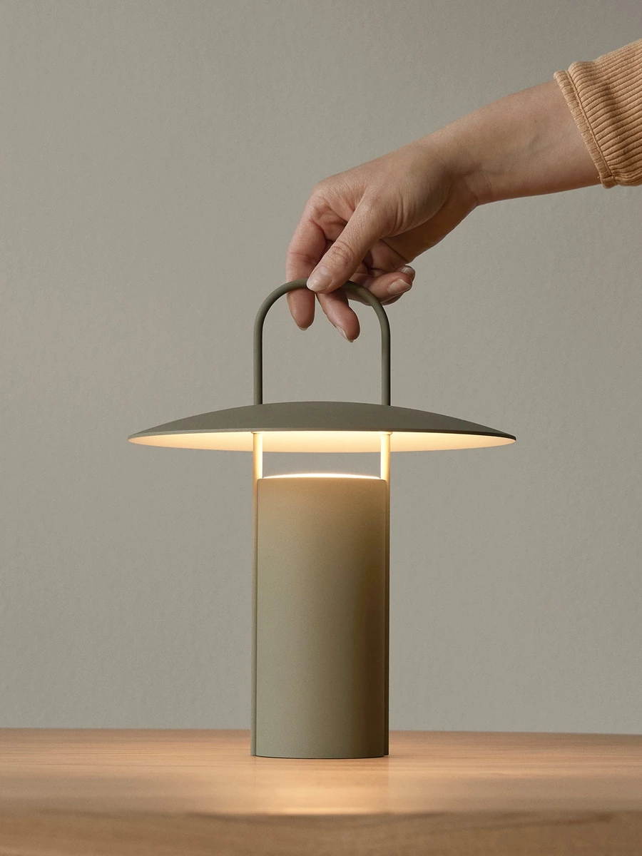 Ray Lamp - View 4